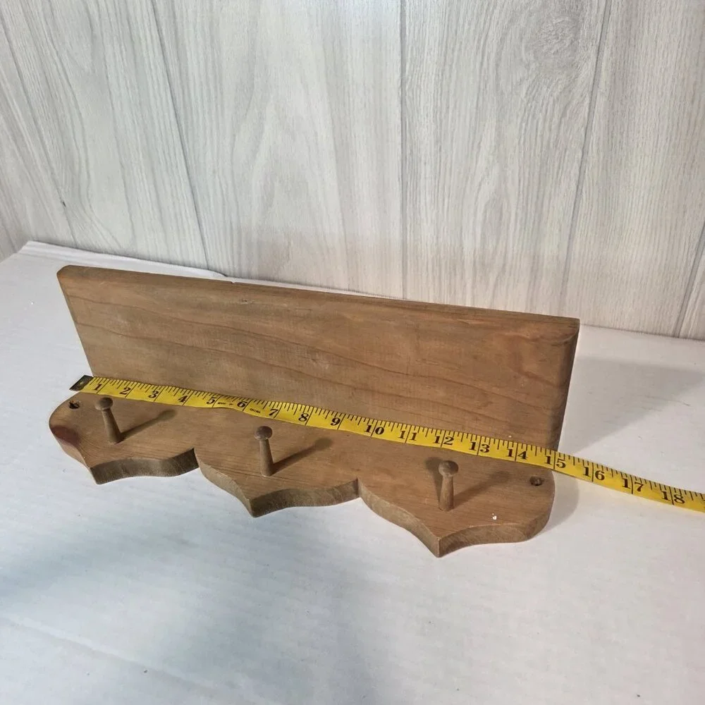 VTG Wooden Wall Hanging Heart Cutout Shelf With 3 Hearts And 3 Pegs Cottagecore